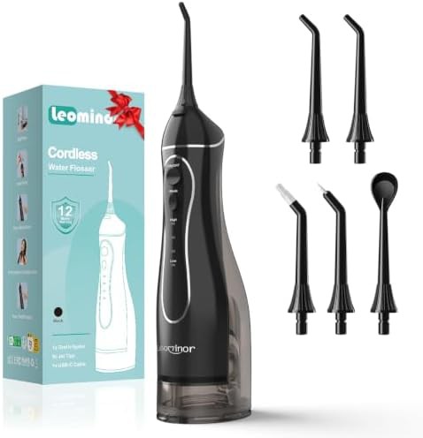 Black travel flosser with 300ml tank