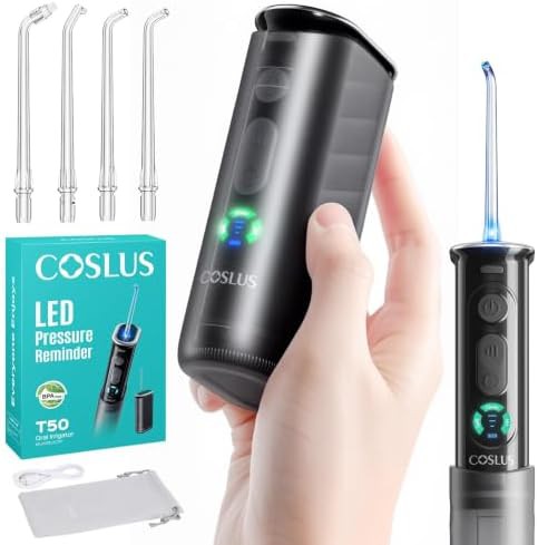 Black travel flosser with screen display